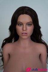 Hilary sex doll brunette aux seins massifs 166cm K-cup Zelex SLE